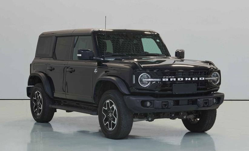 乐竞体育福特 Bronco：复古与越野精神的完美化身
